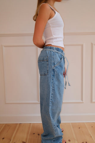 Alessia Baggy Jeans in Blue · effortless scandi jeans for women from ITS MAY