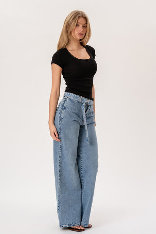 Lace t-shirt in Black · effortless scandi t-shirt for women from ITS MAY