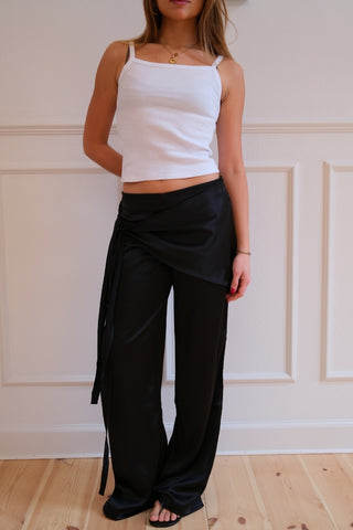 Violetta Bow Pants in Black · effortless scandi pants for women from ITS MAY