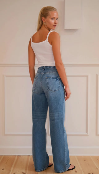 Angelina Loose Jeans - Medium Blue