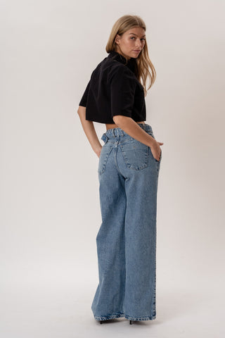 Amadea Jeans in Light Blue · effortless scandi jeans for women from ITS MAY