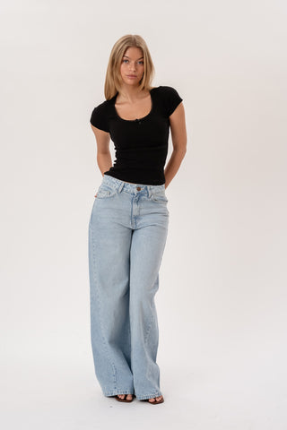 Palmira Baggy Jeans in Medium Blue · effortless scandi jeans for women from ITS MAY