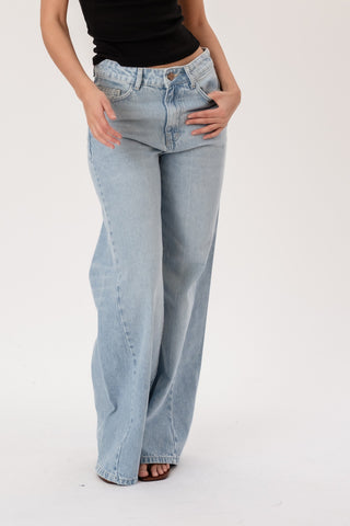 Palmira Baggy Jeans in Blue · effortless scandi jeans for women from ITS MAY