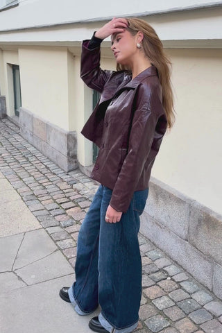 Billie Jacket in Bordeaux · effortless scandi jacket for women from ITS MAY